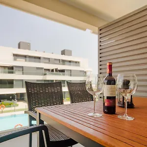 https://apartamentos-bahia-blanca.es-andalucia.com